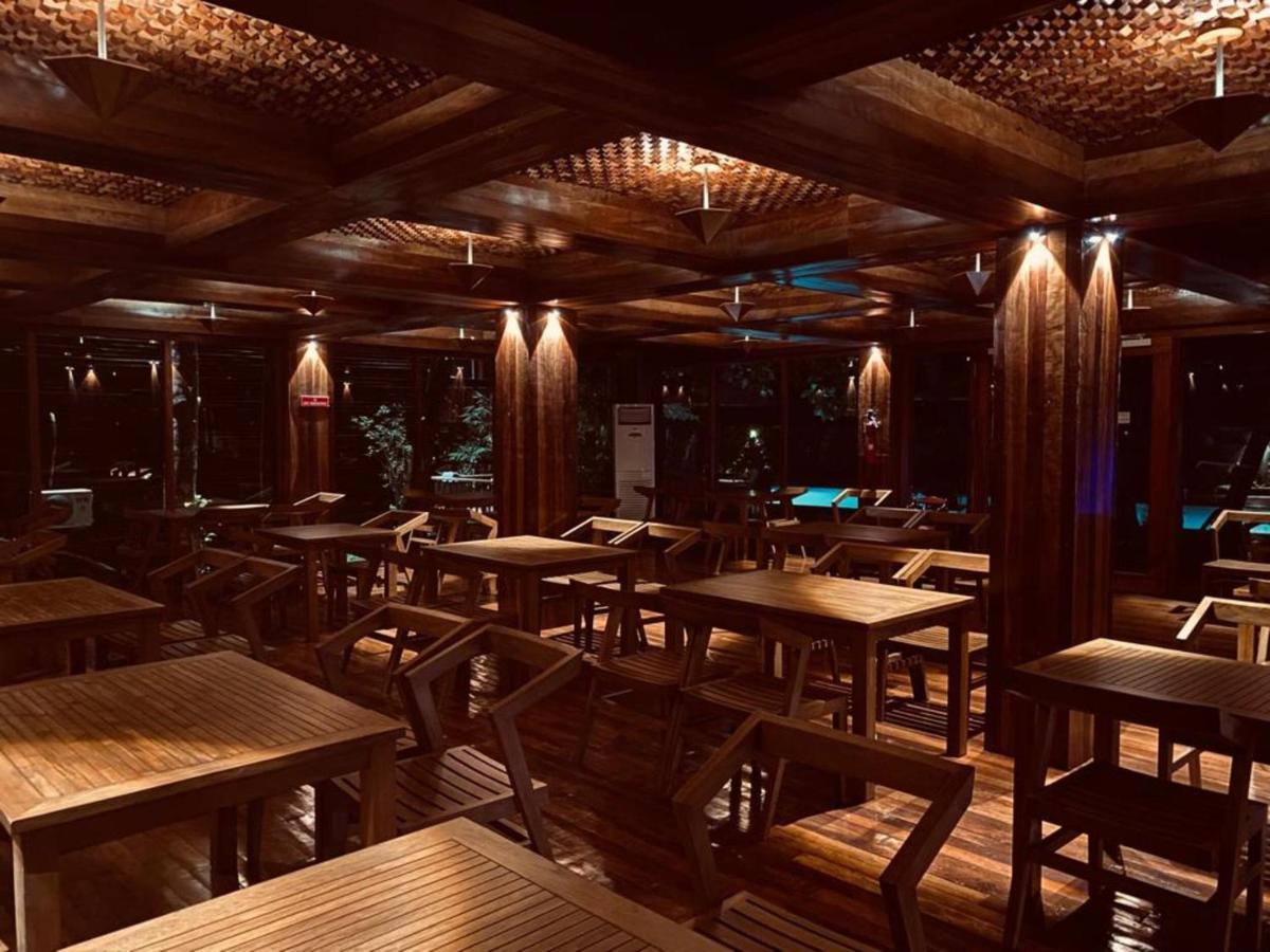 De Foret Elephant Beach Exterior foto
